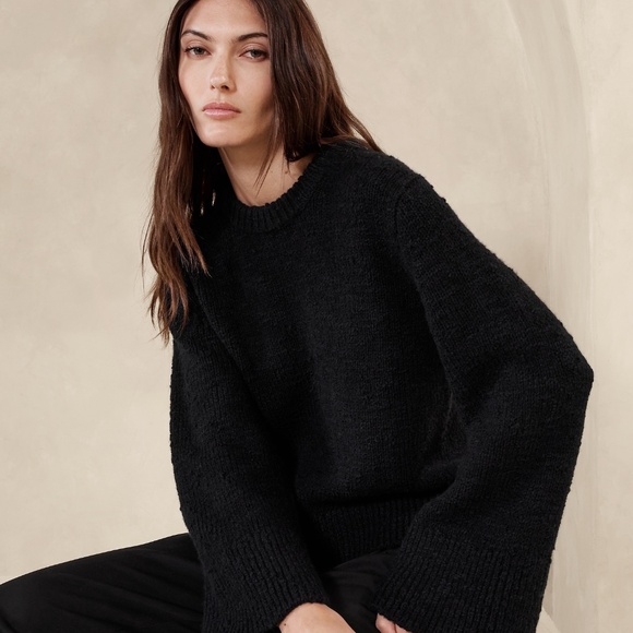 New! BANANA REPUBLIC Flared Sleeve Soft Wool Sweater in Cream White, Size XL - Picture 6 of 6